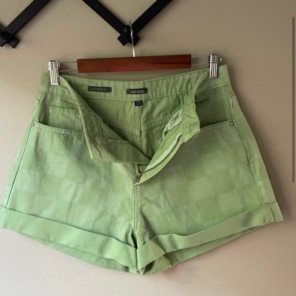 ⭐️ 3/$20 Wild Fable Green Checkered Highest Rise Mom Shorts Women’s 8/29 - Picture 2 of 7